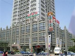 Motel 168 Pudong Waigaoqiao Branch Shanghai Bagian luar foto